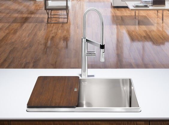 Oziss Industries Inc