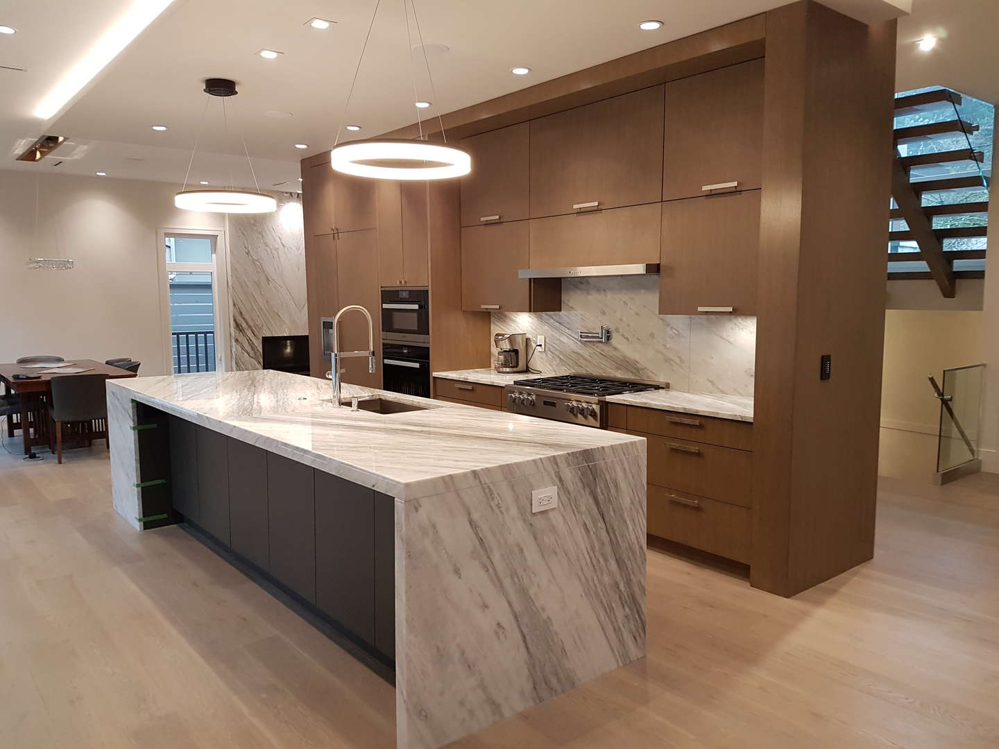 Century Cabinets & Countertops