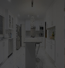 Timeless White – A Bright and Airy Kitchen for Modern Elegance