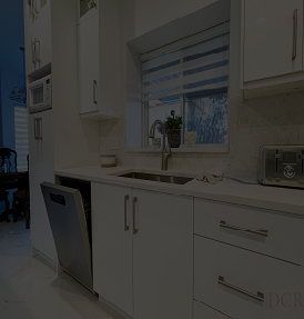 Radiant Elegance – Unveiling the Distinctive Allure of Your Glossy Kitchen