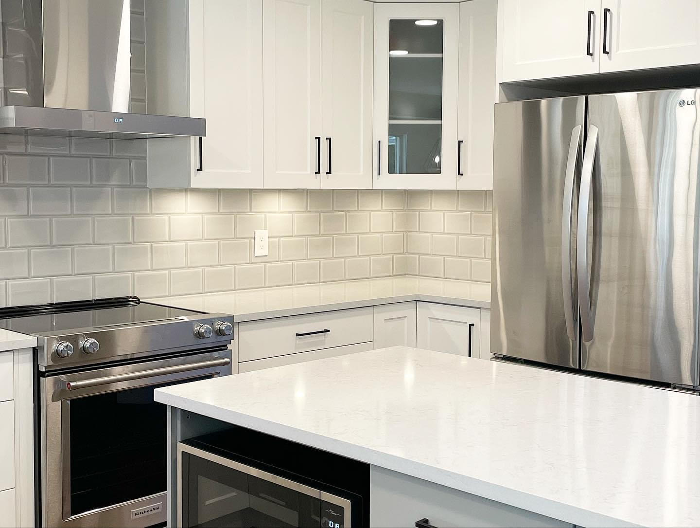 Custom Kitchen Cabinet