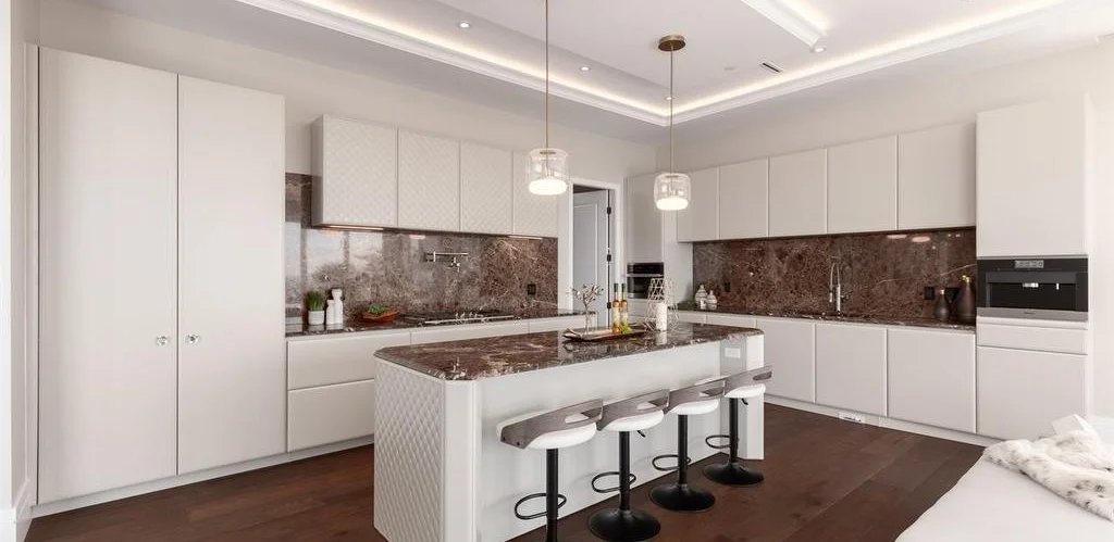 1421 Chartwell Drive West Vancouver