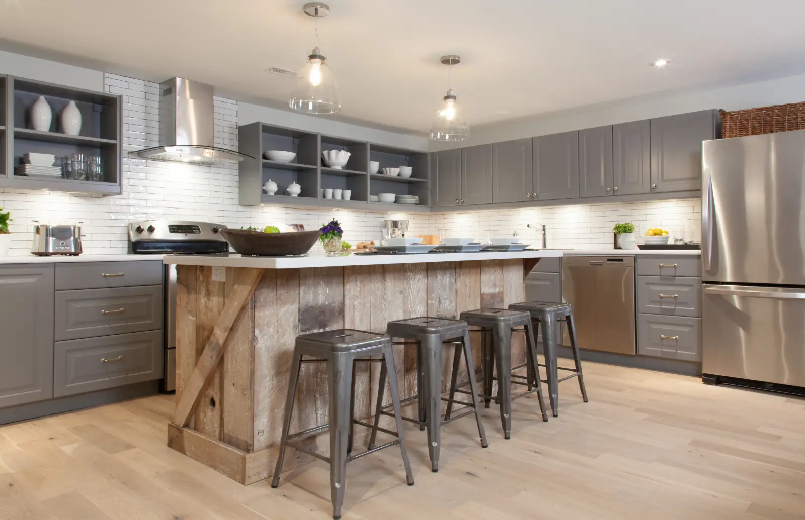 RESIDENTIAL ELECTRICIAN