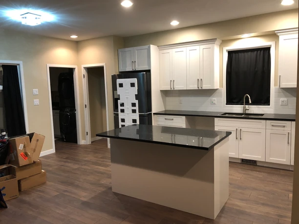 White Shaker & Quartz B4011