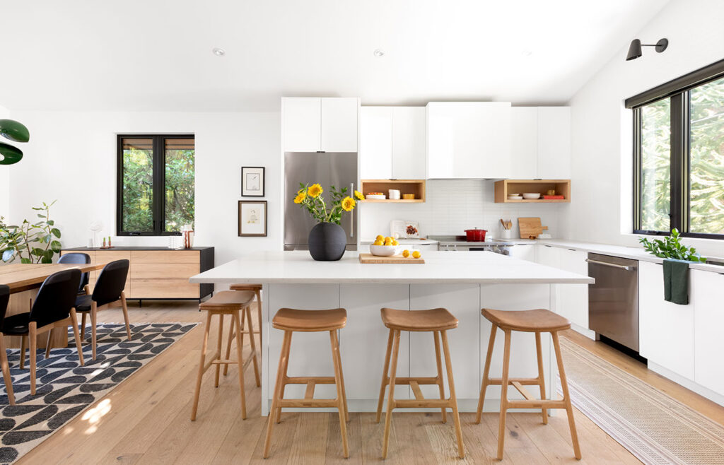 Arborlynn Homestead Overhaul, North Vancouver