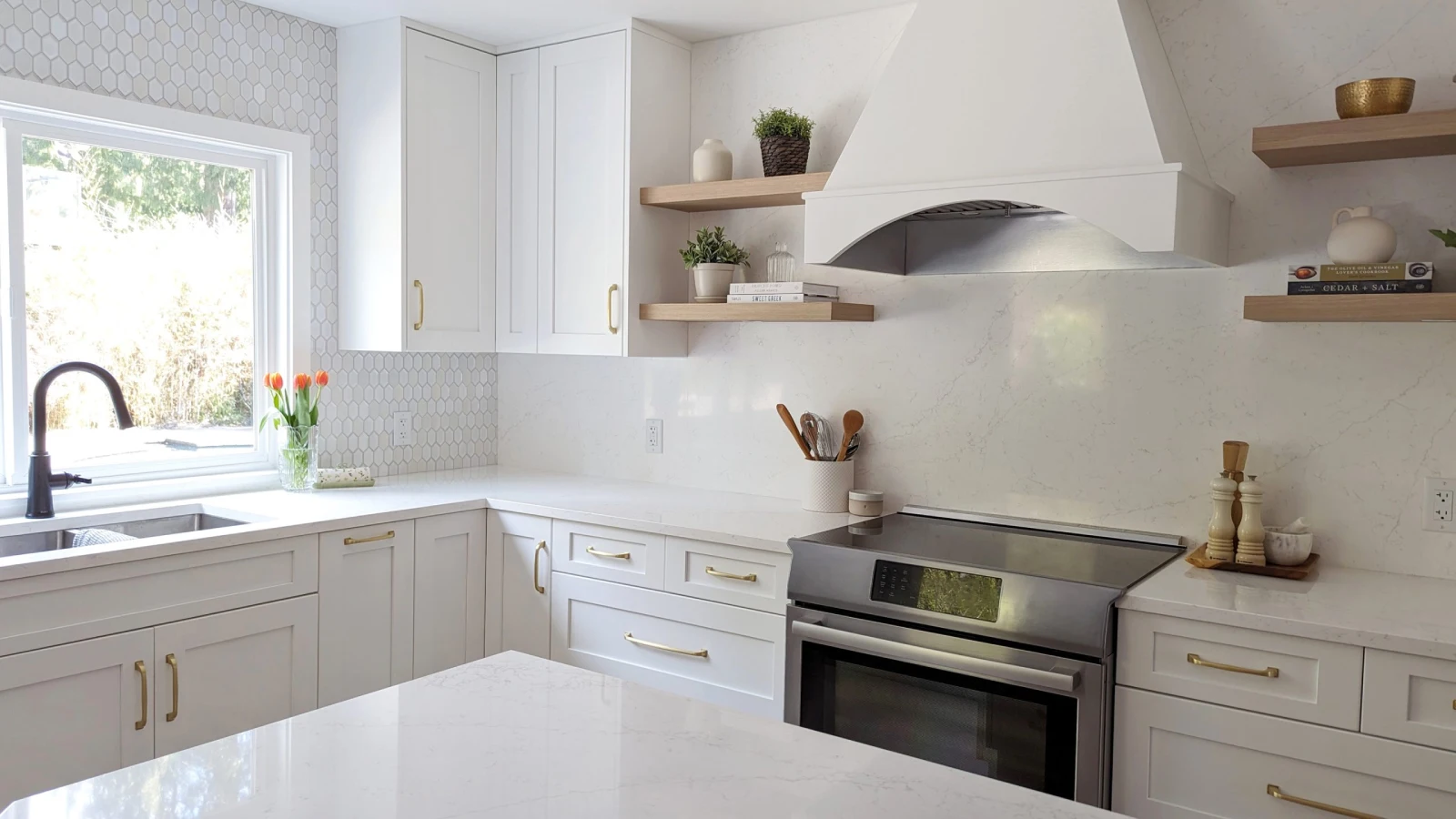 Custom Cabinetry North Vancouver Kitchen