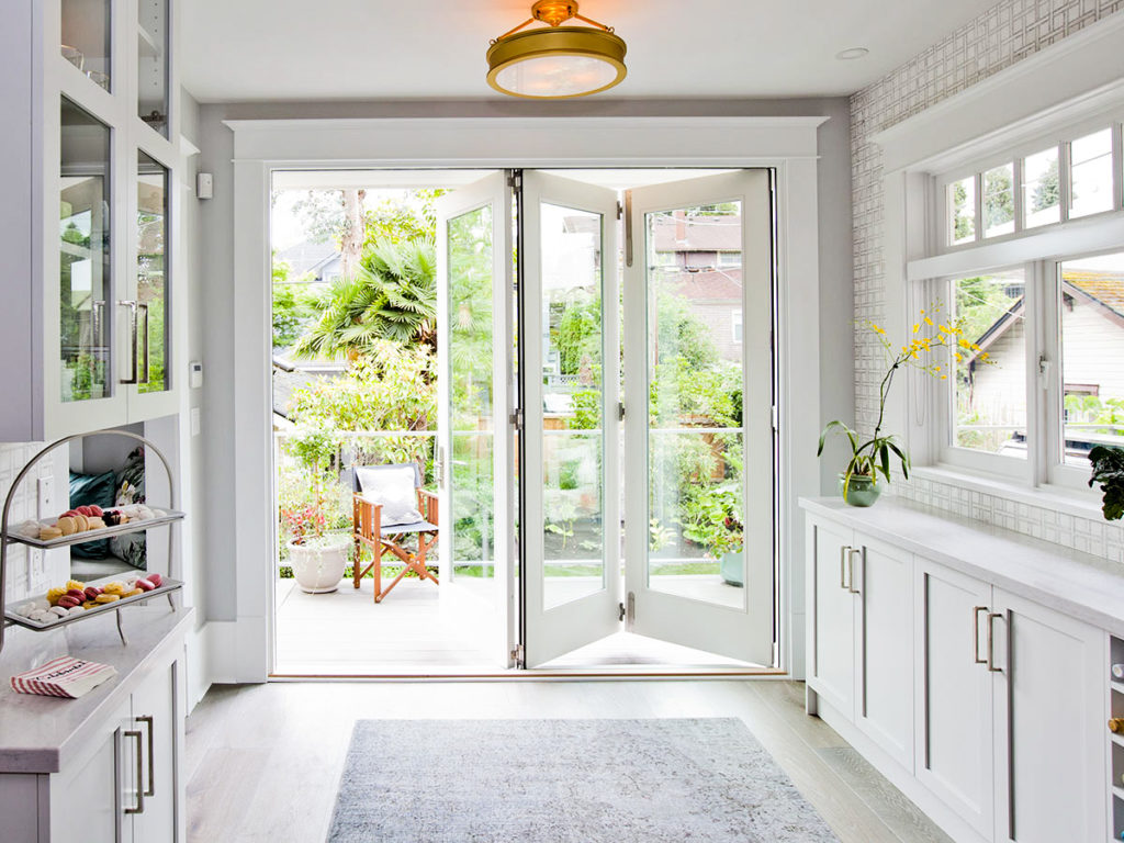 Eclipse Folding Door System