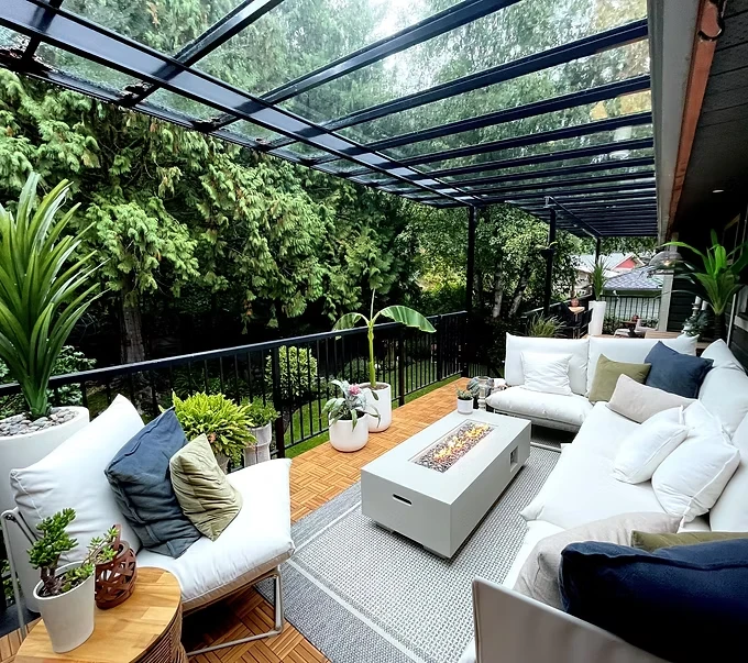 PLATEAU DRIVE RESIDENCE