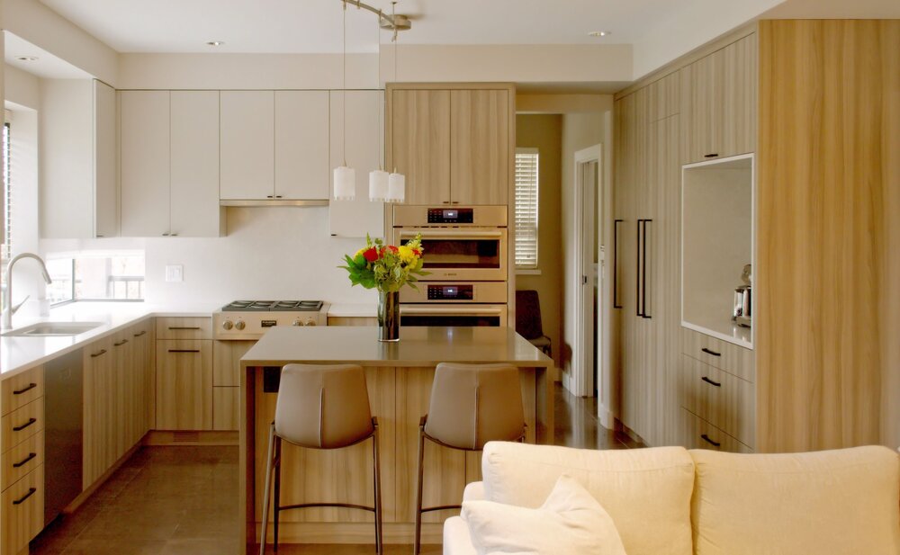 REYNOLDS CABINET SHOP