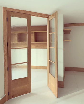 SOLID WOOD INTERIOR DOORS