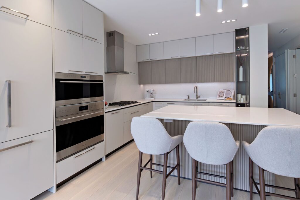 Modern Kitchen Cabinets Toronto
