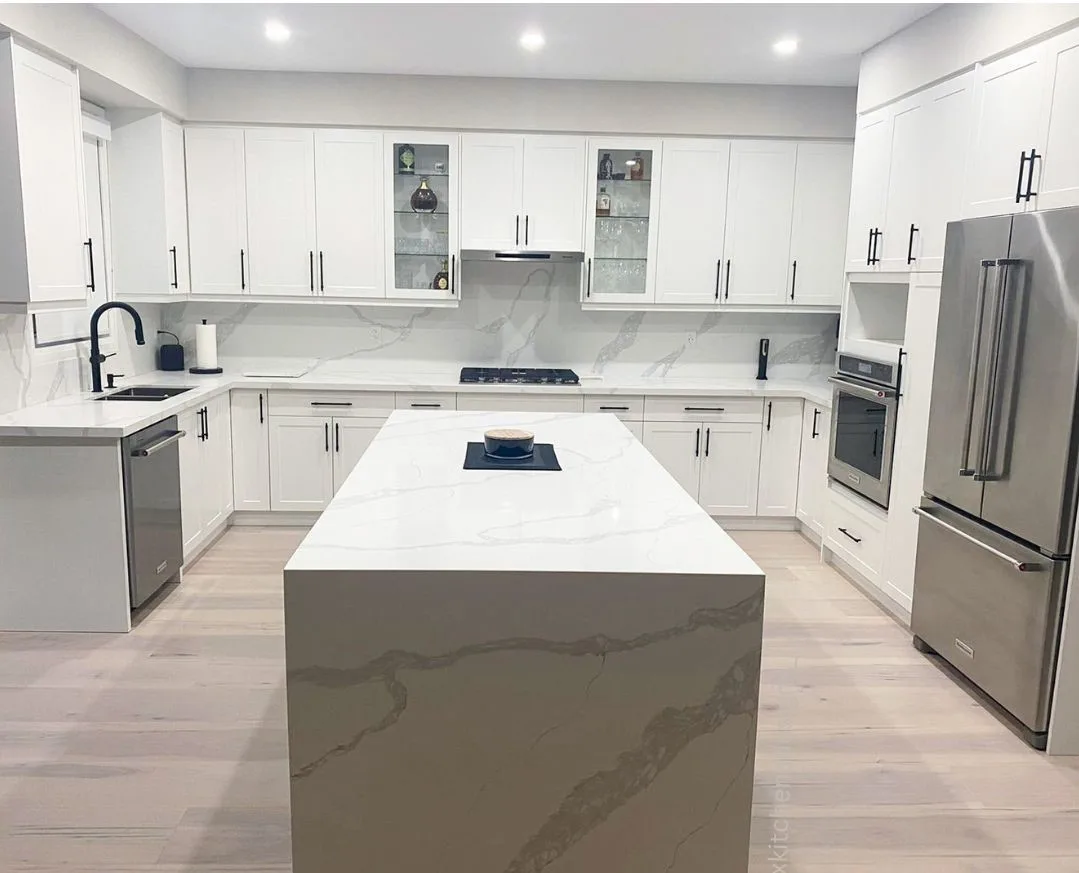 Luxury kitchen with countertop island