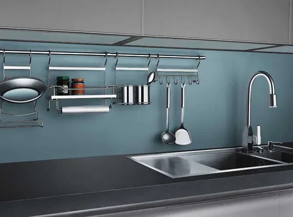 KITCHEN FAUCETS