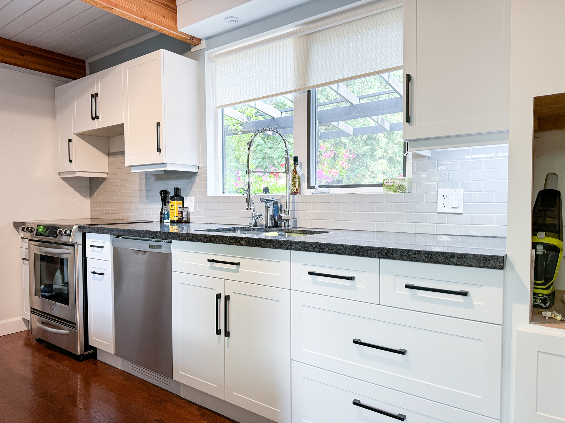 Refacing Kitchen Cabinet