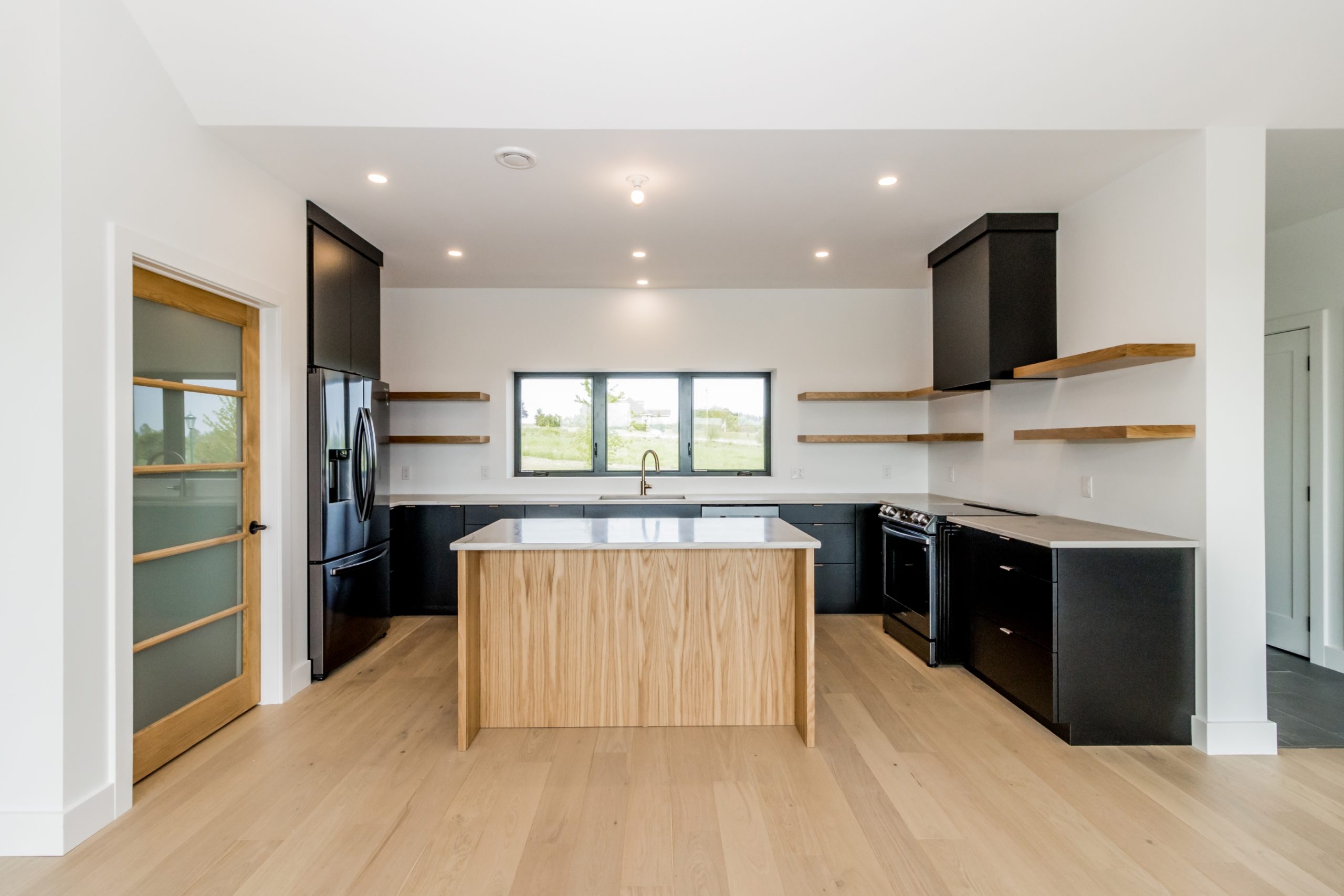 Twelve Oaks Flooring