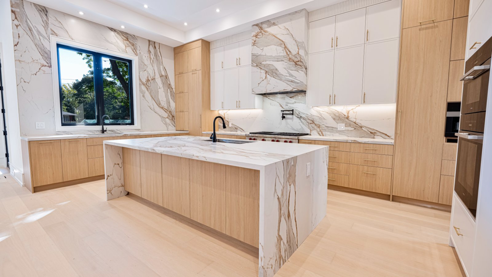  11 Sulgrave Crescent Custom Home