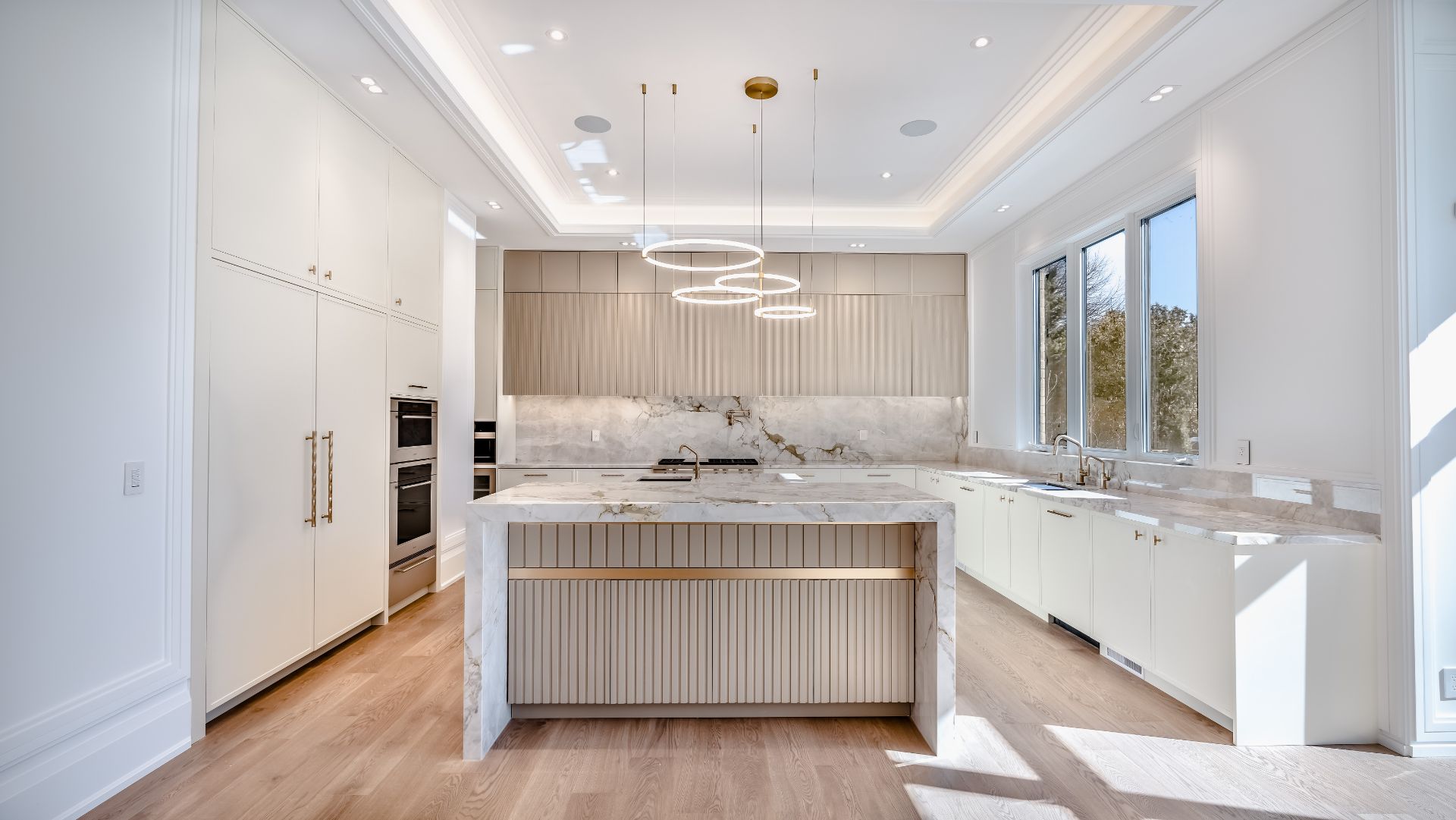  15 Sulgrave Crescent Custom Home